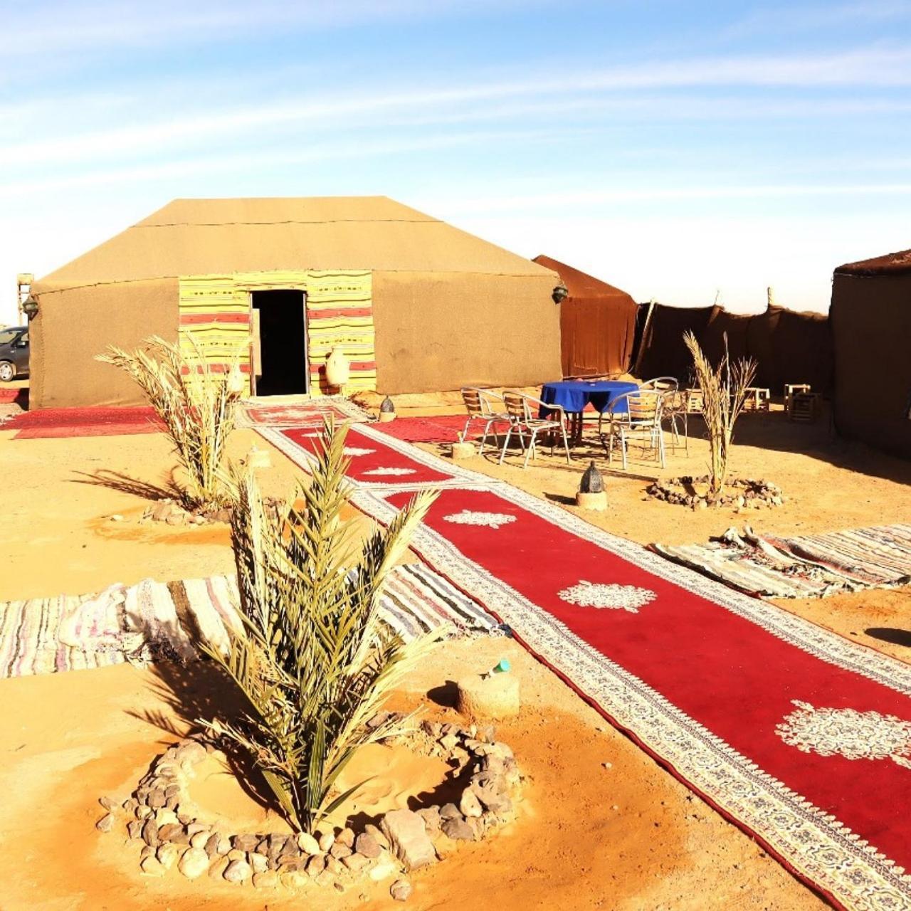 Bivouac La Fibule Des Dunes เมอร์ซูกา ภายนอก รูปภาพ