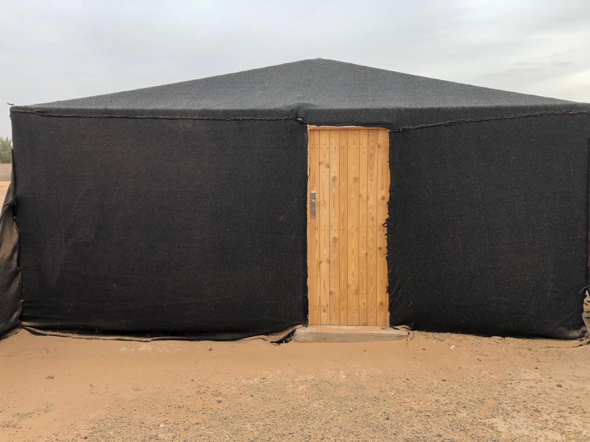 Bivouac La Fibule Des Dunes เมอร์ซูกา ภายนอก รูปภาพ